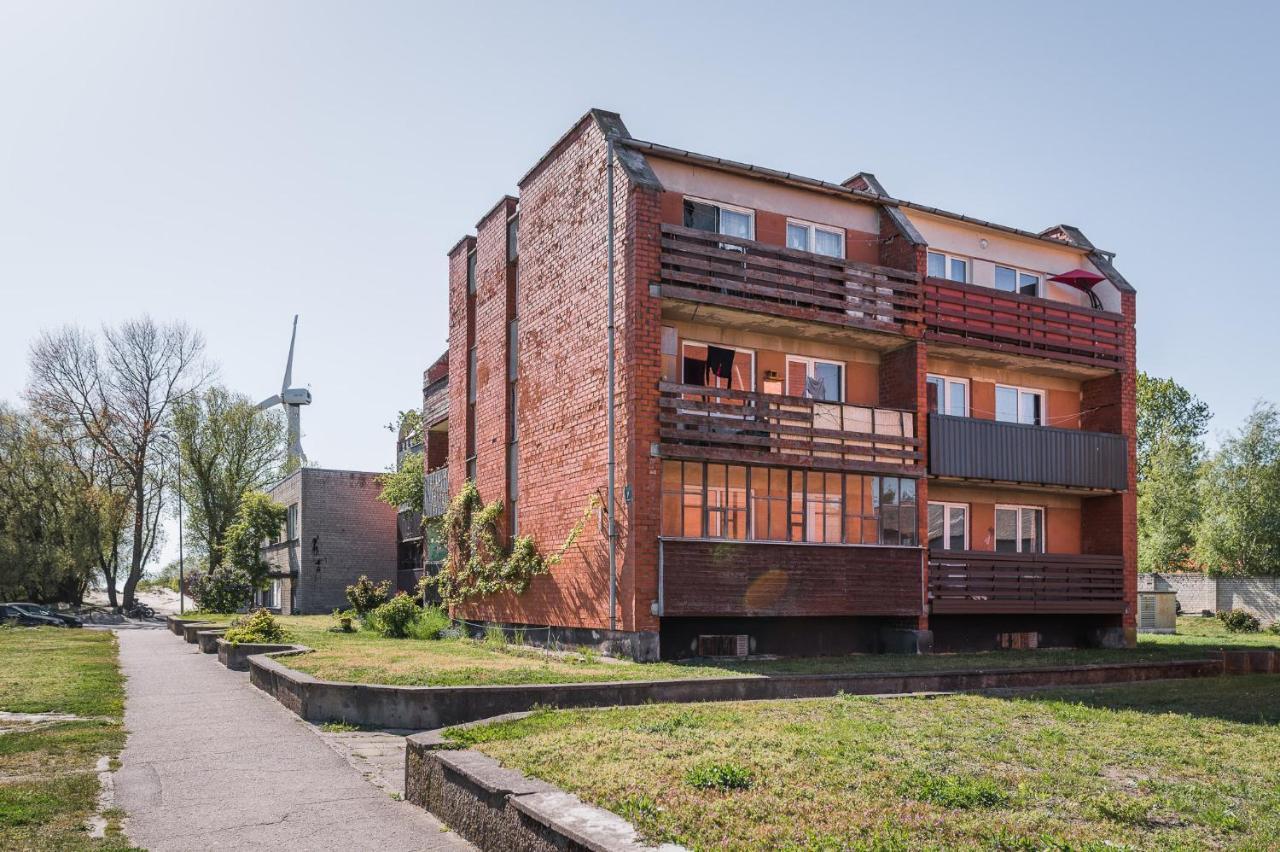 Vintage Lounge Studio By The Sea In Liepaja Exterior photo